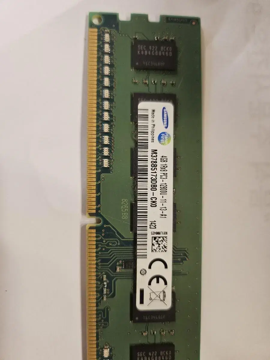 4GB 1RxPC3-12800U